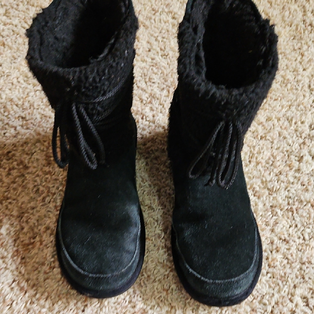 Koolaburra Black Winter Boots